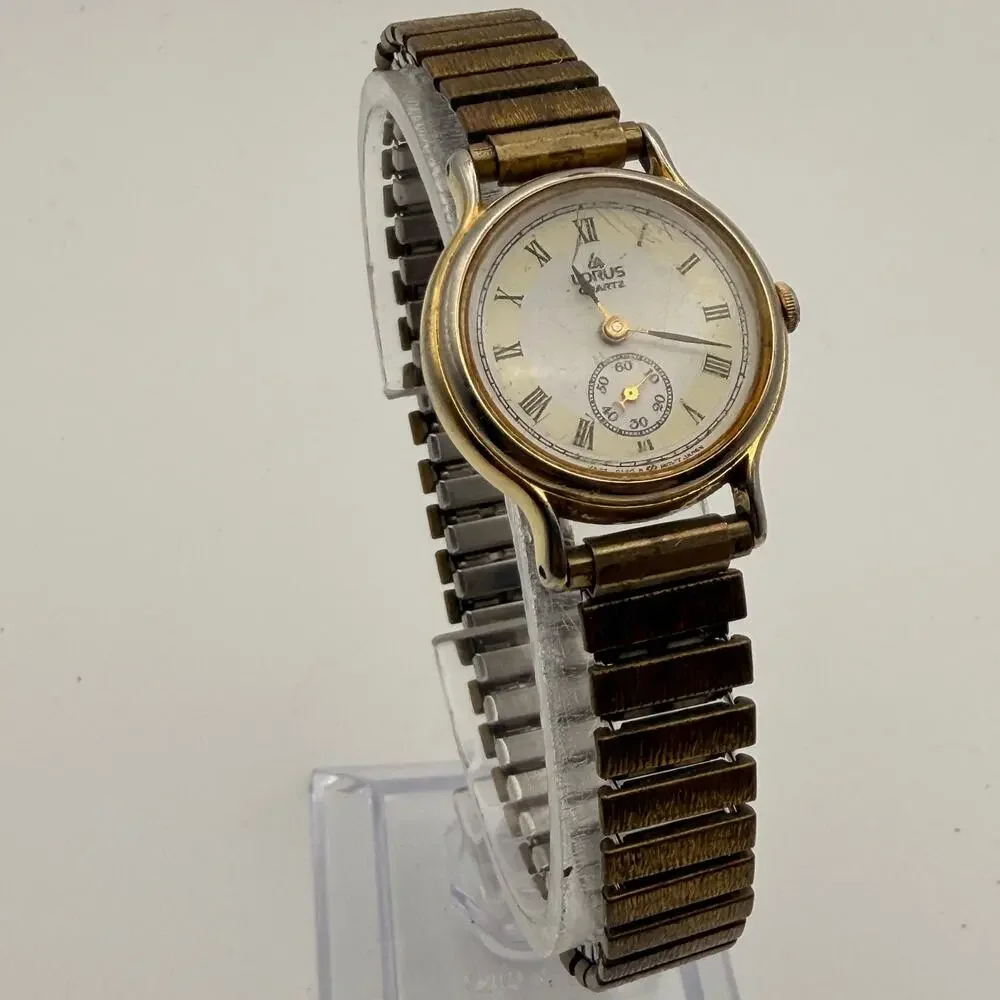 Vintage Lorus Quartz Gold Tone Ladies Watch Small Second Working New Battery